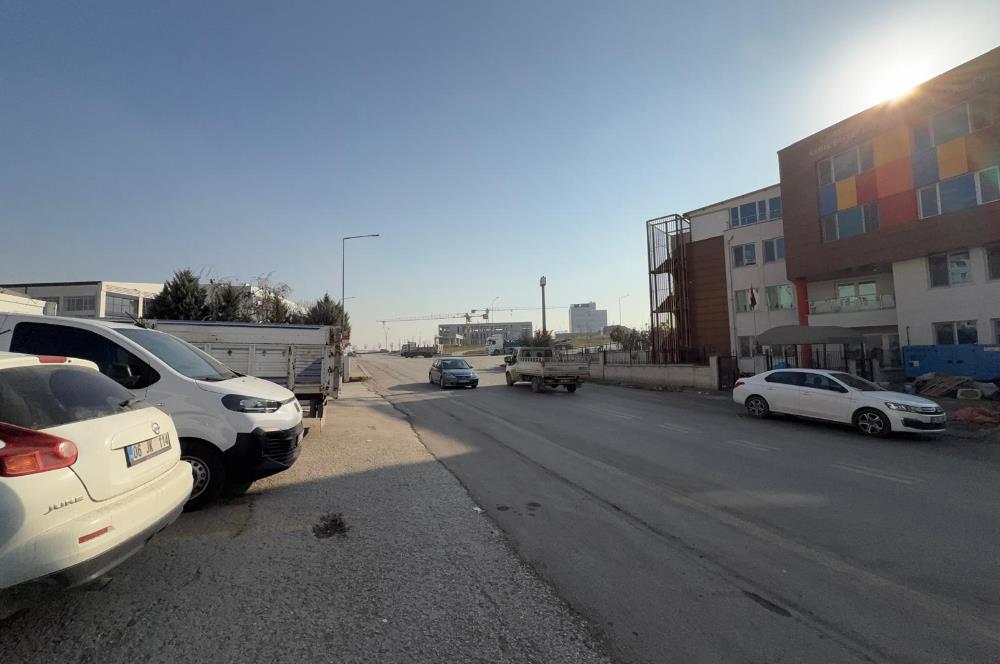 OSTİM FATİH İŞ MERKEZİNDE 175 M2 SATILIK DÜKKAN