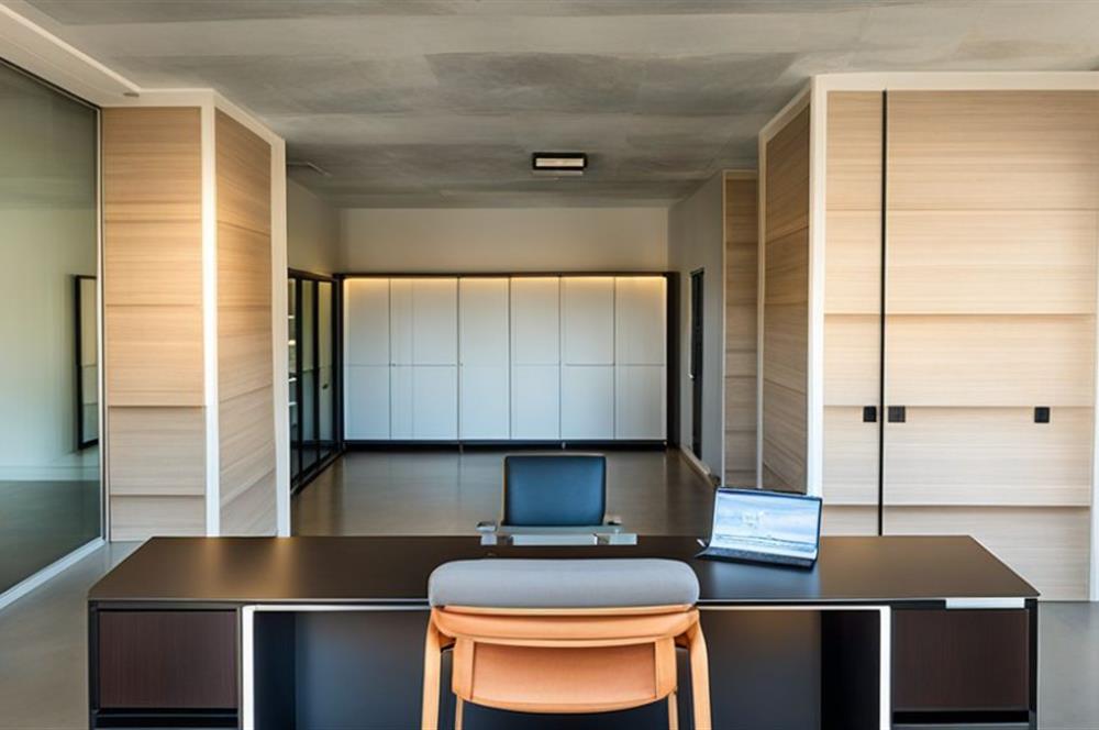 FARKLI İŞ KOLLARINA UYUMLU SATILIK MODERN OFİS SEÇENEKLERİ