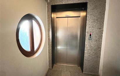 BAHÇELİEVLER'DE 100.YIL TEKNİK LİSE CD. ÜZERİ SATILIK 3+1 DAİRE