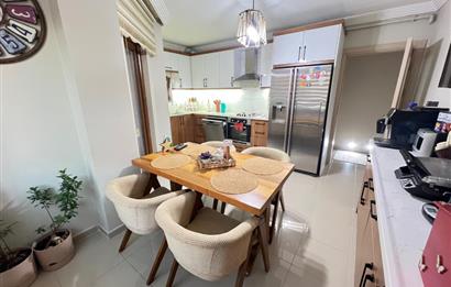 BAHÇELİEVLER'DE 100.YIL TEKNİK LİSE CD. ÜZERİ SATILIK 3+1 DAİRE