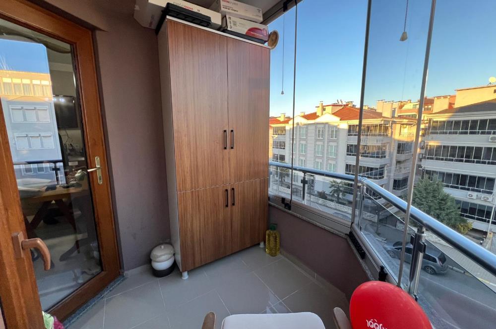 BAHÇELİEVLER'DE 100.YIL TEKNİK LİSE CD. ÜZERİ SATILIK 3+1 DAİRE