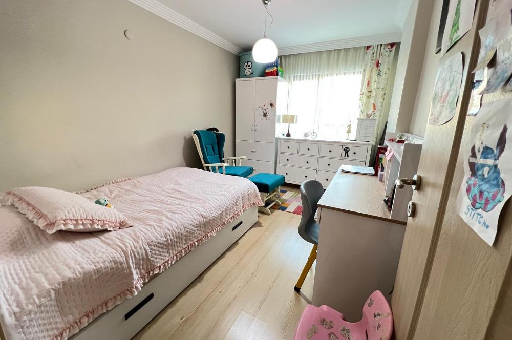 BAHÇELİEVLER'DE 100.YIL TEKNİK LİSE CD. ÜZERİ SATILIK 3+1 DAİRE