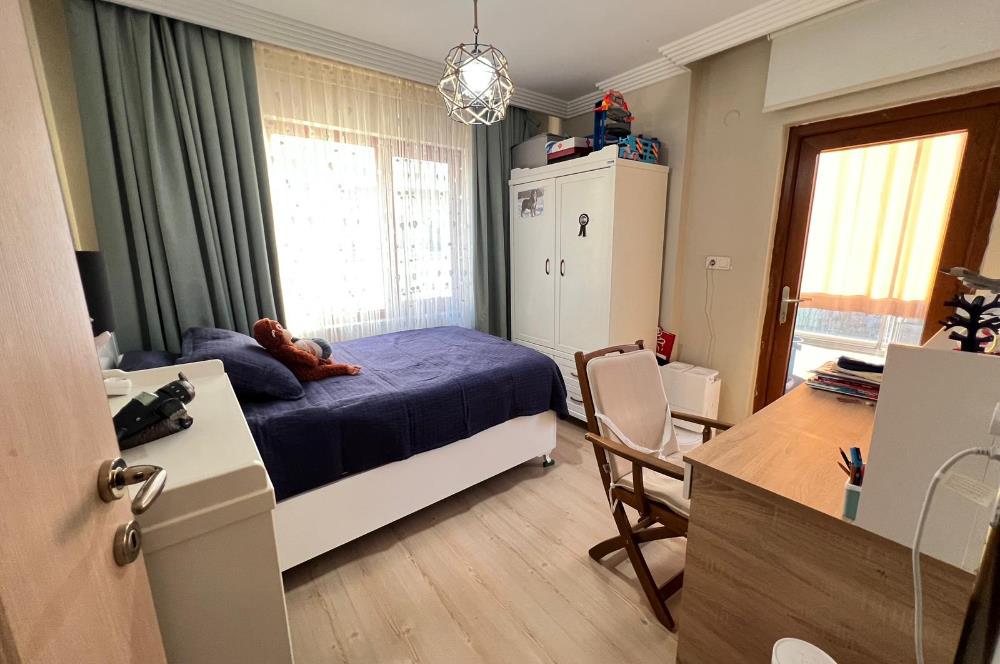 BAHÇELİEVLER'DE 100.YIL TEKNİK LİSE CD. ÜZERİ SATILIK 3+1 DAİRE