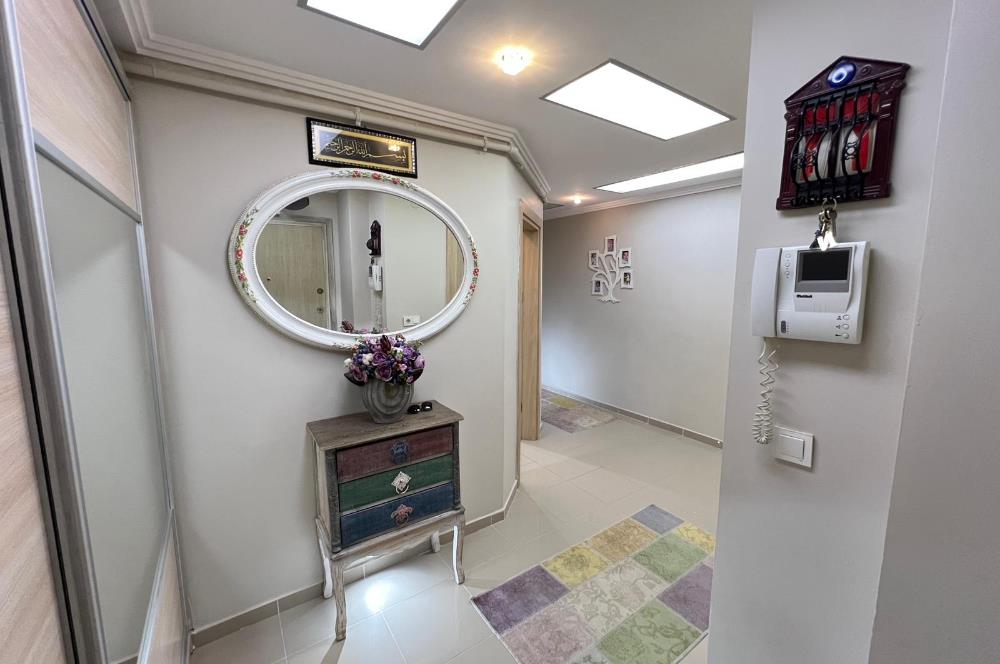 BAHÇELİEVLER'DE 100.YIL TEKNİK LİSE CD. ÜZERİ SATILIK 3+1 DAİRE