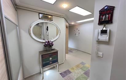 BAHÇELİEVLER'DE 100.YIL TEKNİK LİSE CD. ÜZERİ SATILIK 3+1 DAİRE