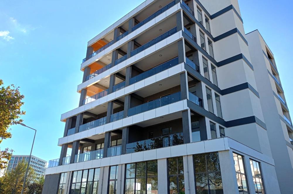 Century 21 Bal'dan Balıkesir'in En Prestijli Ticari lokasyonunda Yüksek Tavanlı Geniş Cepheli Depolu Satılık Dükkan 