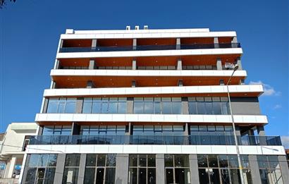 Century 21 Bal'dan Balıkesir'in En Prestijli Ticari lokasyonunda Yüksek Tavanlı Geniş Cepheli Depolu Satılık Dükkan 