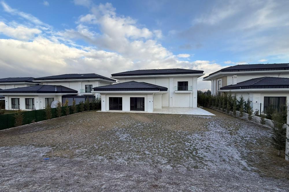 GÖLBAŞI DIAMOND PRESTIJDE 5+1 SATILIK LÜKS VİLLA
