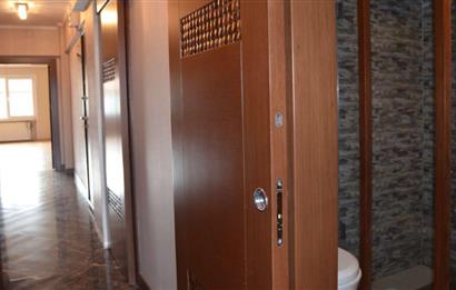 NİŞANTAŞI RUMELİ CADDESİNDE LÜKS DEKORLU 3+1