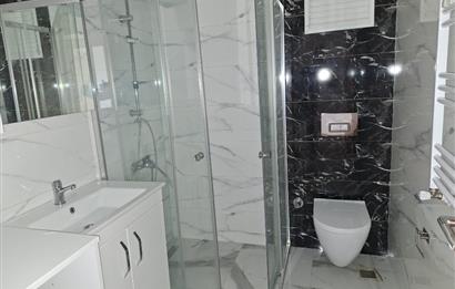 SİTE İÇERİSİNDE KAPALI VE AÇIK OTOPARKLI,ARA KAT 2+1