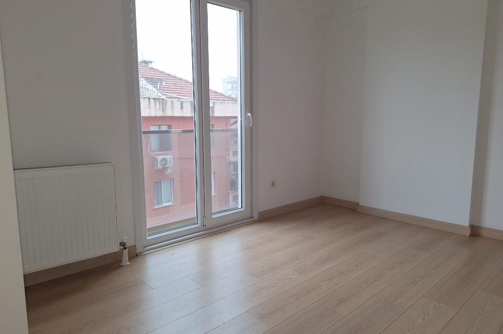 SİTE İÇERİSİNDE KAPALI VE AÇIK OTOPARKLI,ARA KAT 2+1