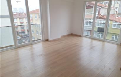 SİTE İÇERİSİNDE KAPALI VE AÇIK OTOPARKLI,ARA KAT 2+1