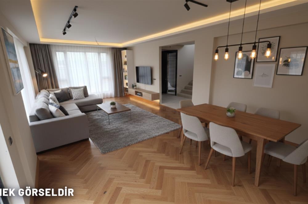 DODURGA'DA İLERİ NATAMAM TESLİM GENİŞ BAHÇELİ SATILIK VİLLA