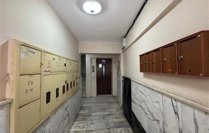 Karşıyaka Tersane'de Merkezi Konumda 2+1 Satılık Daire