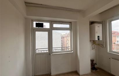 CENTURY21 VİZYON’DAN ANADOLU ÜNİ. YAKINI 1+1 KİRALIK DAİRE