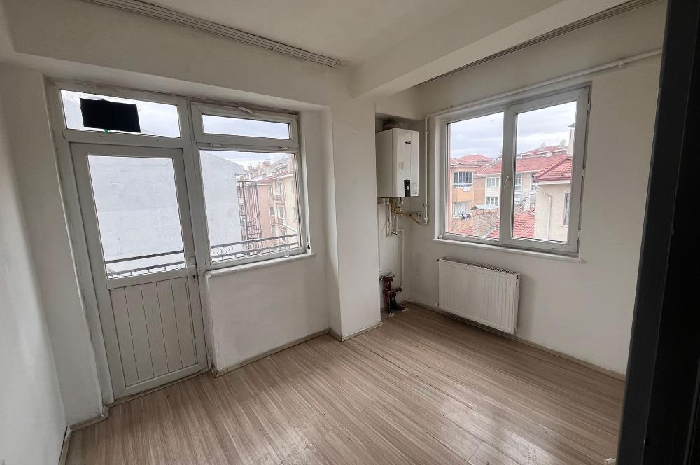 CENTURY21 VİZYON’DAN ANADOLU ÜNİ. YAKINI 1+1 KİRALIK DAİRE