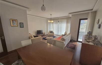 CADDEYE 1. PARALEL VARDAR SOKAKTA KOMPLE EŞYALI KİRALIK DAİRE