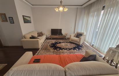 CADDEYE 1. PARALEL VARDAR SOKAKTA KOMPLE EŞYALI KİRALIK DAİRE