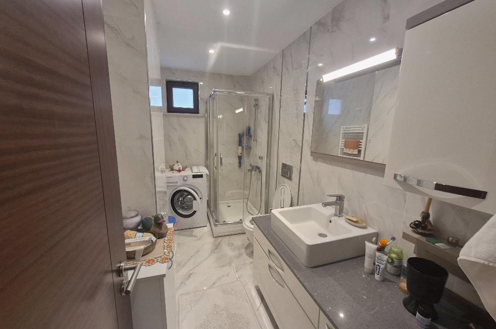 CADDEYE 1. PARALEL VARDAR SOKAKTA KOMPLE EŞYALI KİRALIK DAİRE