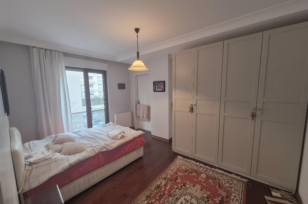 CADDEYE 1. PARALEL VARDAR SOKAKTA KOMPLE EŞYALI KİRALIK DAİRE