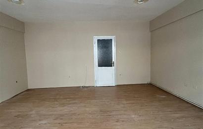 ŞEHİT ERDEM CANBAŞ SOKAK FULL TADİLATLI KİRALIK ARAKAT DAİRE