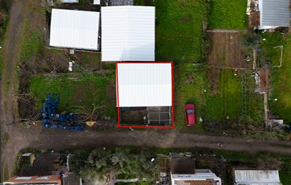 C21 Cius; Kumsaz’da Bahçeli–Teraslı Yazlık Prefabrik Ev