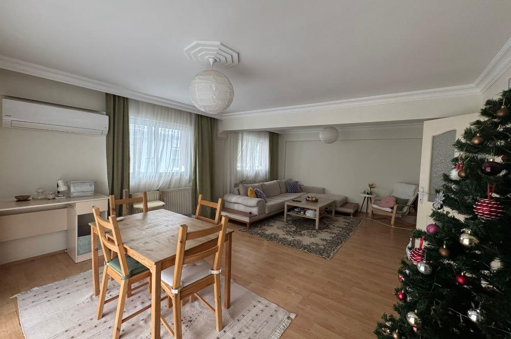 Karşıyaka Tersane'de Merkezi Konumda 2+1 Satılık Daire