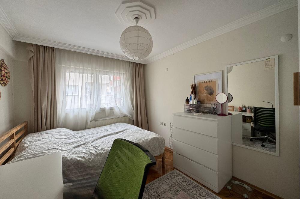 Karşıyaka Tersane'de Merkezi Konumda 2+1 Satılık Daire