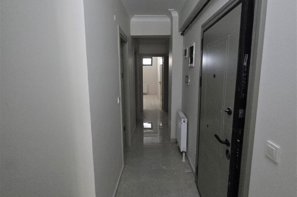 Cihangir Güneşli Sokakta Yeni Binada Kiralık 2,5+1