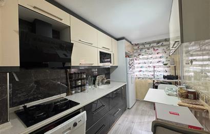 Karşıyaka Tersane'de Merkezi Konumda 2+1 Satılık Daire