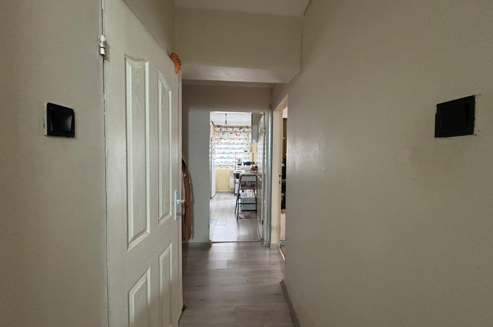 Karşıyaka Tersane'de Merkezi Konumda 2+1 Satılık Daire