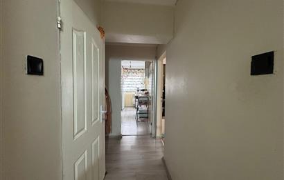 Karşıyaka Tersane'de Merkezi Konumda 2+1 Satılık Daire