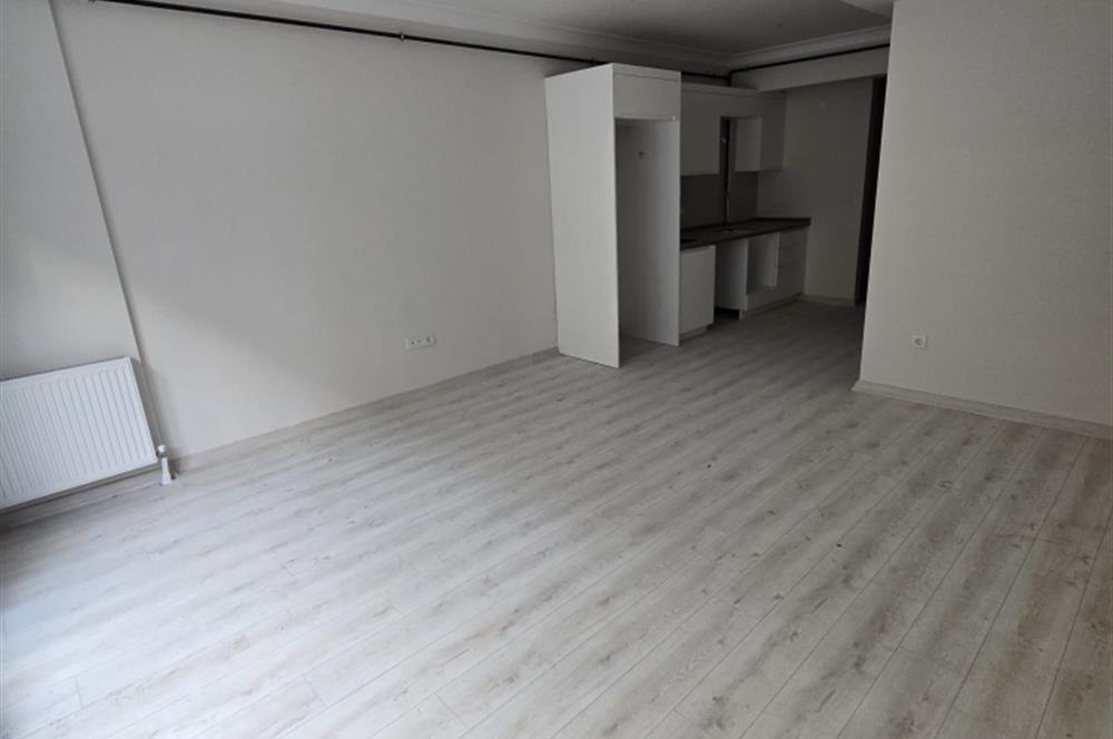 Cihangir Güneşli Sokakta Yeni Binada Kiralık 2,5+1
