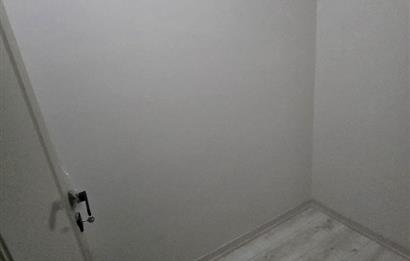 Cihangir Güneşli Sokakta Yeni Binada Kiralık 2,5+1