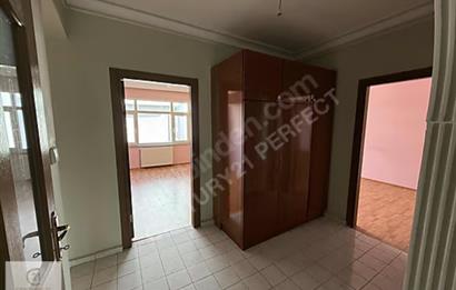 KARTAL YALI MAHALLESİNDE YATIRIMLIK GENİŞ 3+1 DAİRE