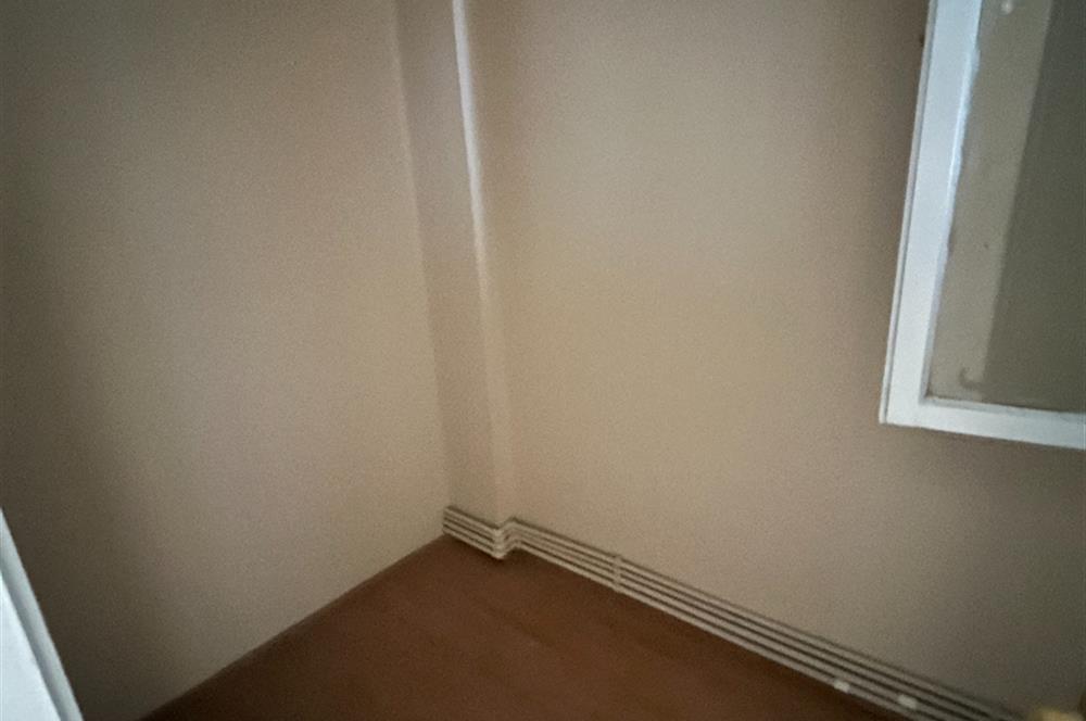 ŞEHİT ERDEM CANBAŞ SOKAK FULL TADİLATLI KİRALIK ARAKAT DAİRE