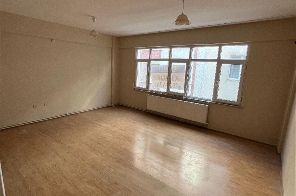 ŞEHİT ERDEM CANBAŞ SOKAK FULL TADİLATLI KİRALIK ARAKAT DAİRE
