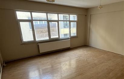 ŞEHİT ERDEM CANBAŞ SOKAK FULL TADİLATLI KİRALIK ARAKAT DAİRE