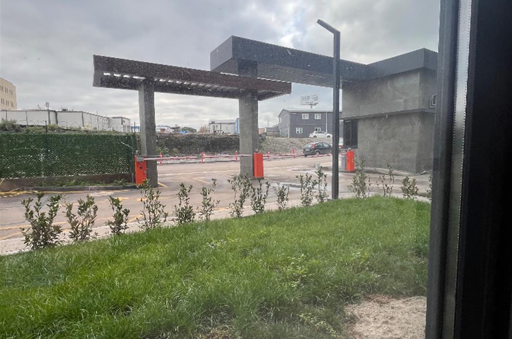 Emlak Konutlarında 3Cephe Bahçe Kullanımlı Kiralık Daire