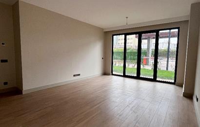 Emlak Konutlarında 3Cephe Bahçe Kullanımlı Kiralık Daire