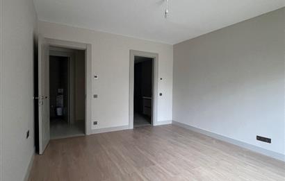 Emlak Konutlarında 3Cephe Bahçe Kullanımlı Kiralık Daire