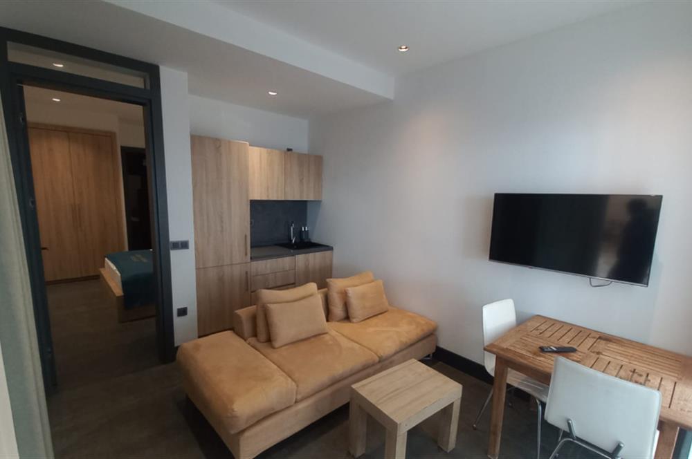 Bodrum Merkezde Otel Konforu: Sıfır Eşyalı, Manzaralı, Full Hizmetli Daireler (Stüdyo ve 1+1)