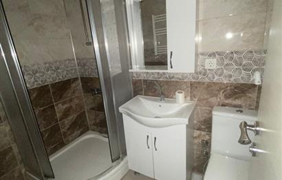 Çekmeköy Mimar Sinanda Kiralık Temiz 2+1 Daire