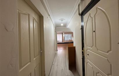 Karşıyaka Tersane'de Merkezi Konumda 2+1 Satılık Daire