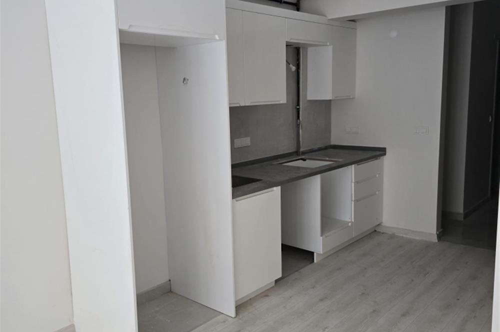 Cihangir Güneşli Sokakta Yeni Binada Kiralık 2,5+1
