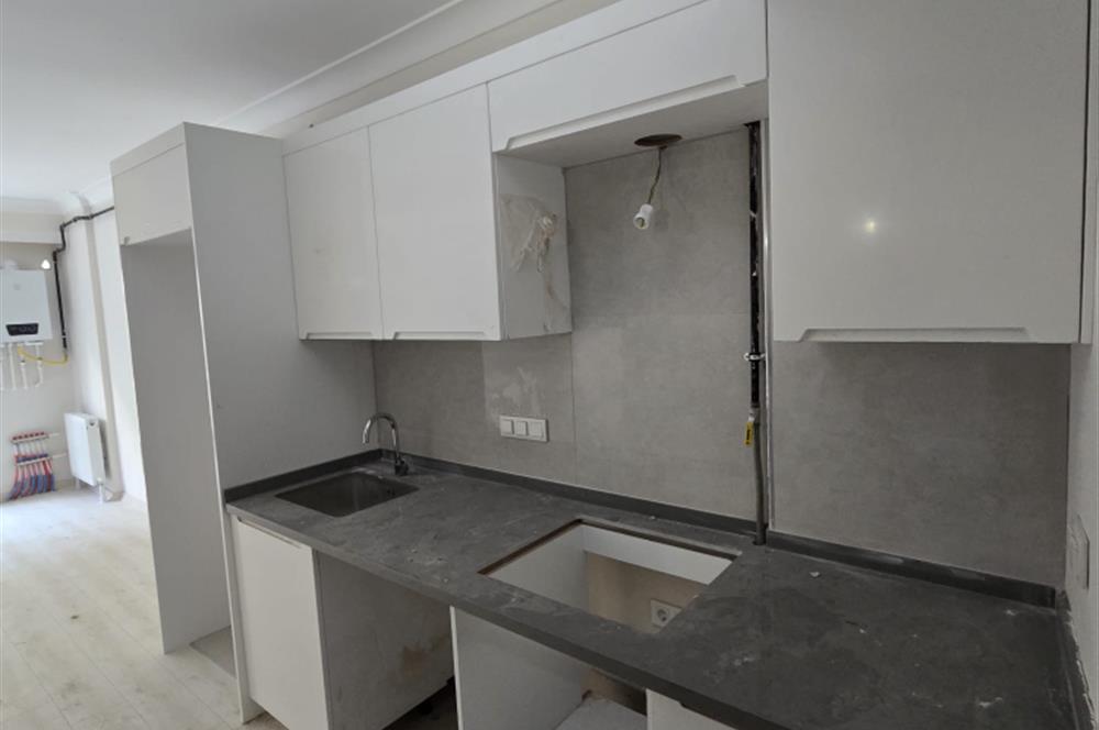 Cihangir Güneşli Sokakta Yeni Binada Kiralık 2,5+1