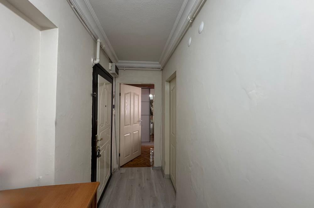 Karşıyaka Tersane'de Merkezi Konumda 2+1 Satılık Daire