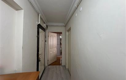 Karşıyaka Tersane'de Merkezi Konumda 2+1 Satılık Daire