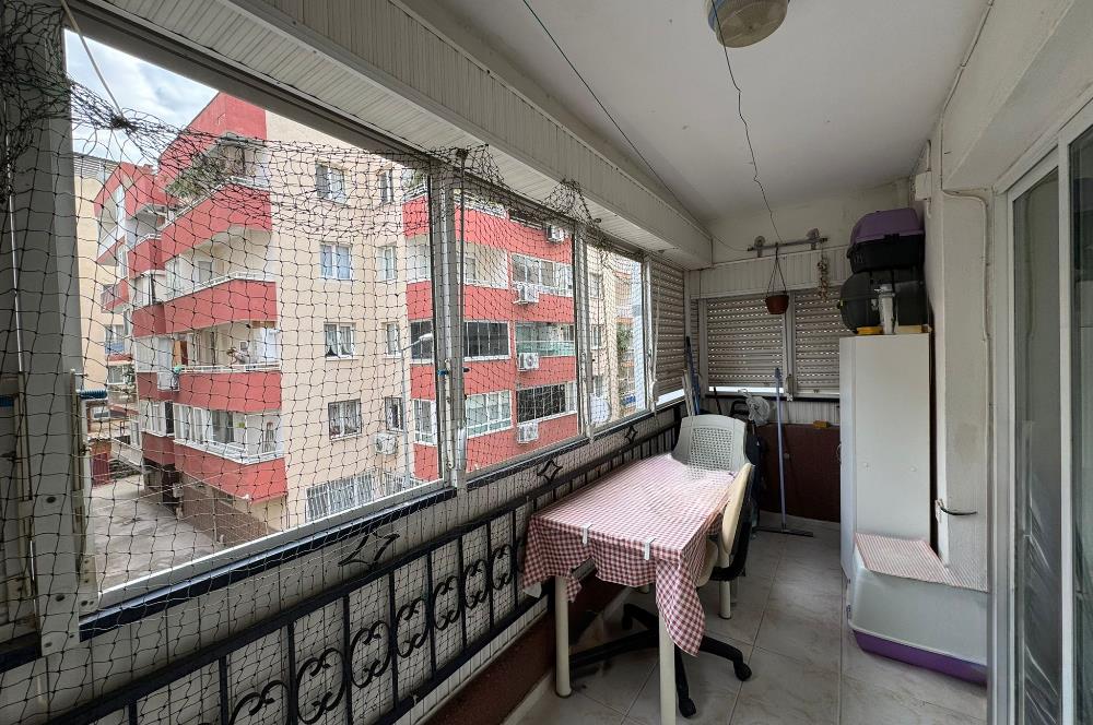 Karşıyaka Tersane'de Merkezi Konumda 2+1 Satılık Daire