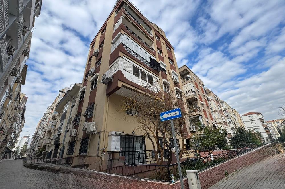 Karşıyaka Tersane'de Merkezi Konumda 2+1 Satılık Daire